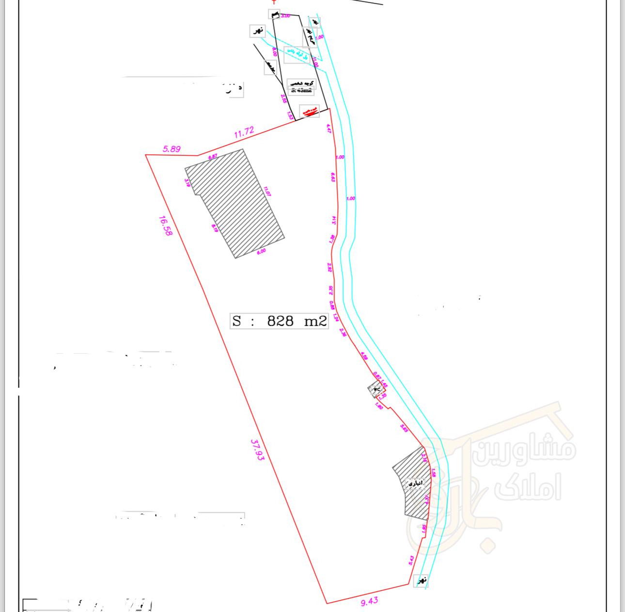 خانه ویلایی با ۸۲۸ متر بنا
